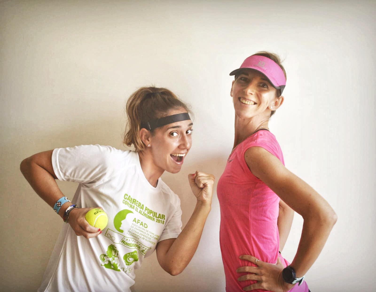 Patri y Paula disfrazadas de runners Juntas Es Mejor